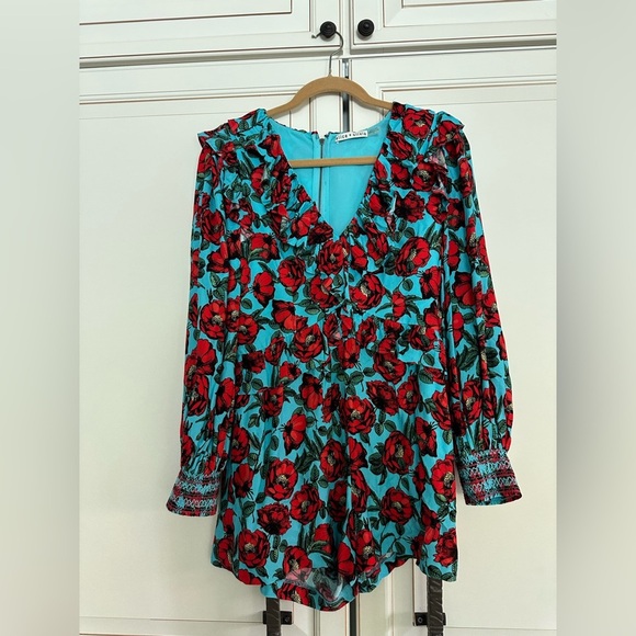 ALICE + OLIVIA Kami Blouson Sleeve Deep V Ruffle Romper in Beach Bliss Aqua (D9) - Picture 7 of 11